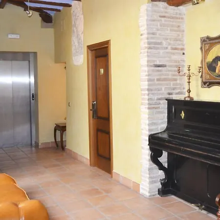 Condes De Visconti 3*